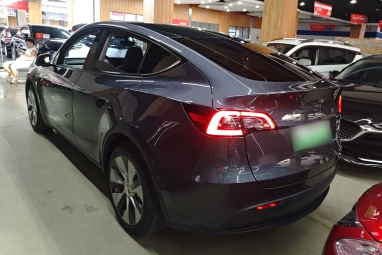 Used Tesla Model Y 2021 Long-Range All-Wheel-Drive Version 3D7 Rear Left 45 Deg