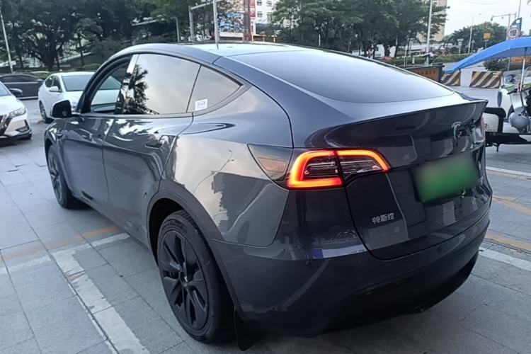 Used Tesla Model Y 2021 Long-Range All-Wheel-Drive Version 3D7 Rear Left 45 Deg
