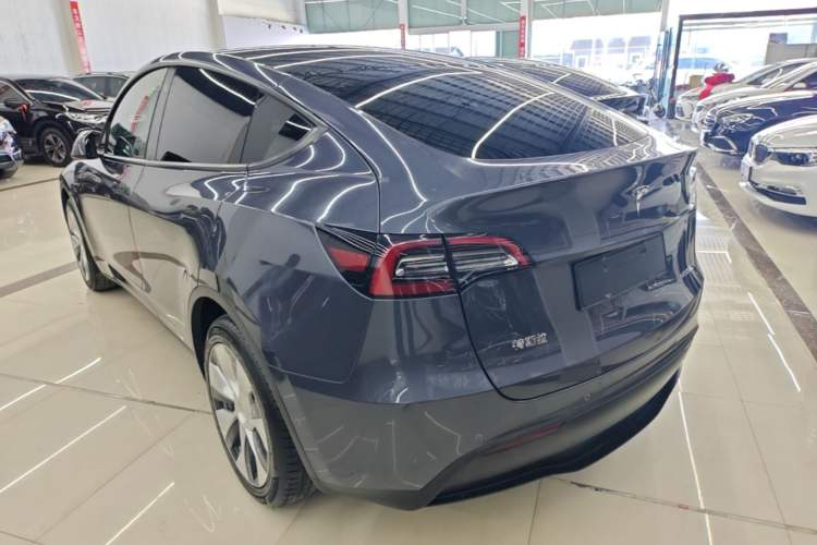 Used Tesla Model Y 2021 Long-Range All-Wheel-Drive Version 3D7 Rear Left 45 Deg