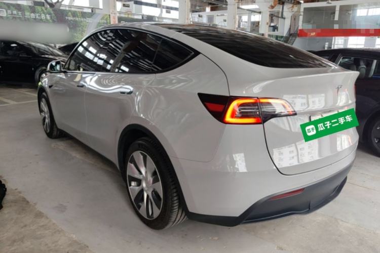 Used Tesla Model Y 2021 Standard Range Rear-Wheel Drive Version Rear Left 45 Deg