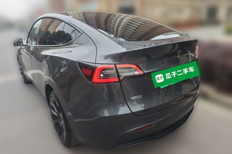 Used Tesla Model Y 2021 Long-Range All-Wheel-Drive Version Rear Left 45 Deg