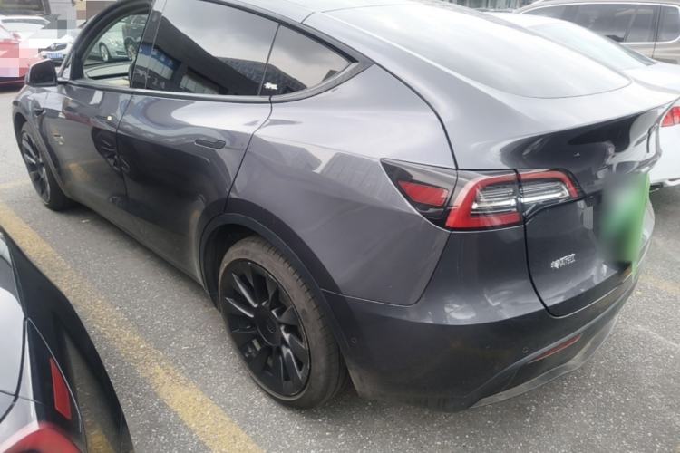Used Tesla Model Y 2021 Long-Range All-Wheel-Drive Version Rear Left 45 Deg