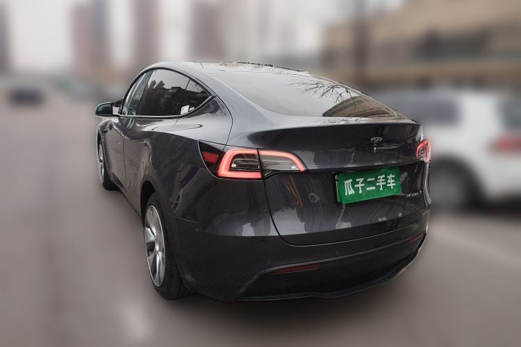 Used Tesla Model Y 2021 Long-Range All-Wheel-Drive Version Rear Left 45 Deg