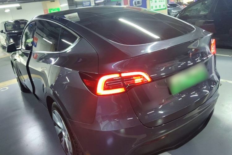 Used Tesla Model Y 2021 Standard Range Rear-Wheel Drive Version Rear Left 45 Deg