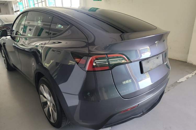 Used Tesla Model Y 2021 Standard Range Rear-Wheel Drive Version Rear Left 45 Deg
