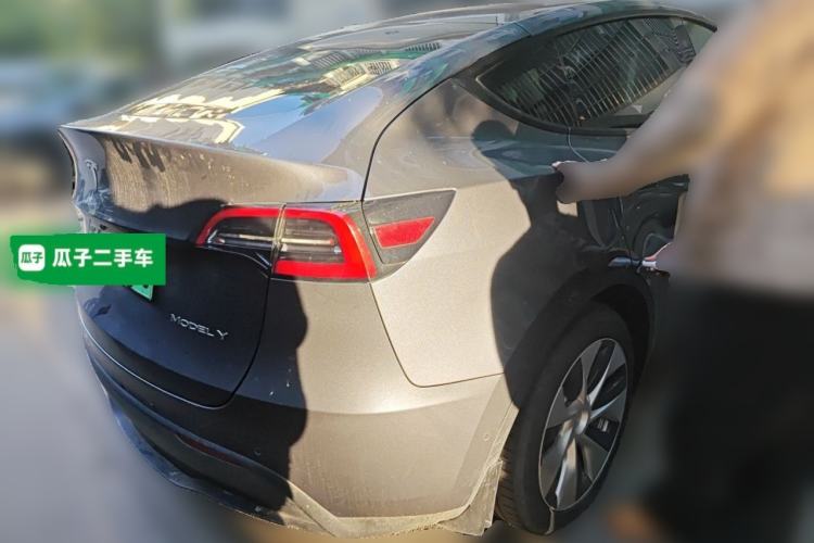 Used Tesla Model Y 2021 Standard Range Rear-Wheel Drive Version Rear Right 45 Deg