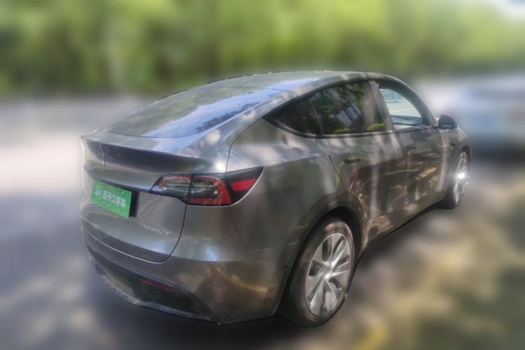 Used Tesla Model Y 2021 Standard Range Rear-Wheel Drive Version Rear Right 45 Deg