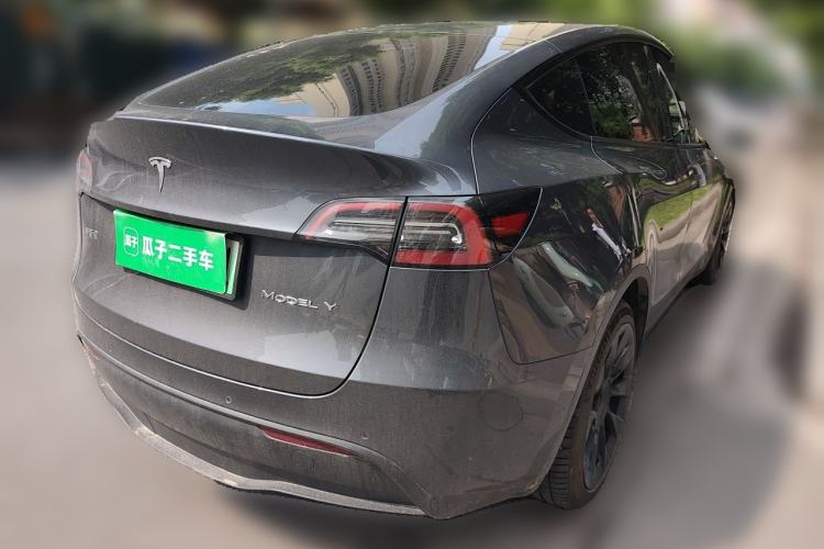 Used Tesla Model Y 2021 Long-Range All-Wheel-Drive Version Rear Right 45 Deg