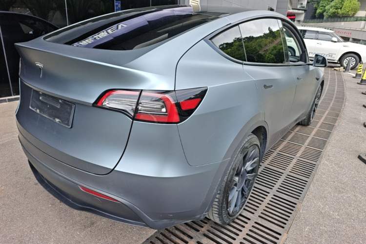 Used Tesla Model Y 2021 Standard Range Rear-Wheel Drive Version Rear Right 45 Deg