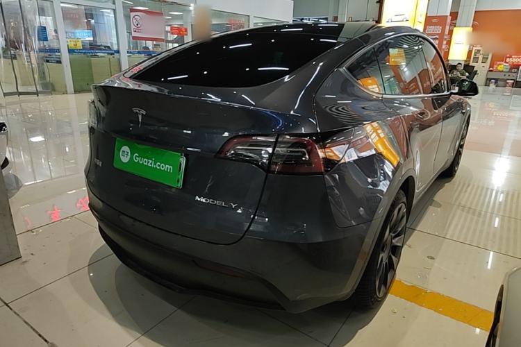 Used Tesla Model Y 2021 Long-Range All-Wheel-Drive Version Rear Right 45 Deg