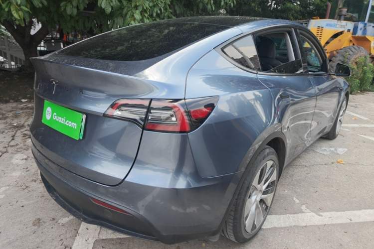 Used Tesla Model Y 2021 Long-Range All-Wheel-Drive Version Rear Right 45 Deg