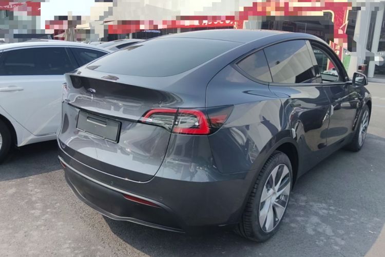 Used Tesla Model Y 2021 Long-Range All-Wheel-Drive Version Rear Right 45 Deg