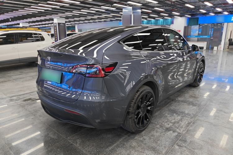 Used Tesla Model Y 2021 Long-Range All-Wheel-Drive Version Rear Right 45 Deg