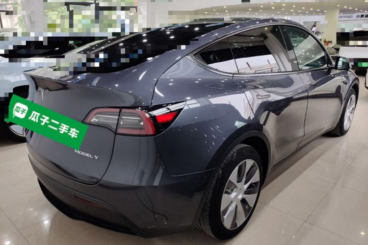 Used Tesla Model Y 2021 Standard Range Rear-Wheel Drive Version Rear Right 45 Deg