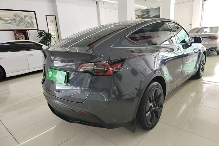 Used Tesla Model Y 2021 Long-Range All-Wheel-Drive Version 3D7 Rear Right 45 Deg