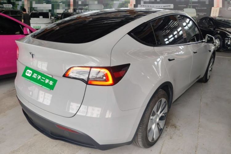 Used Tesla Model Y 2021 Standard Range Rear-Wheel Drive Version Rear Right 45 Deg