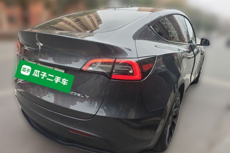 Used Tesla Model Y 2021 Long-Range All-Wheel-Drive Version Rear Right 45 Deg