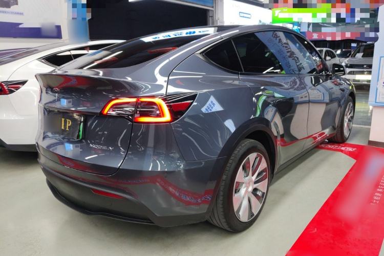 Used Tesla Model Y 2021 Standard Range Rear-Wheel Drive Version Rear Right 45 Deg