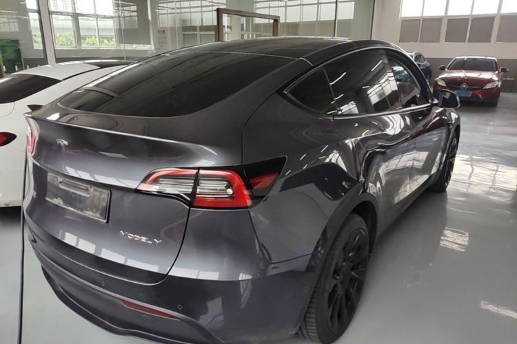 Used Tesla Model Y 2021 Long-Range All-Wheel-Drive Version Rear Right 45 Deg