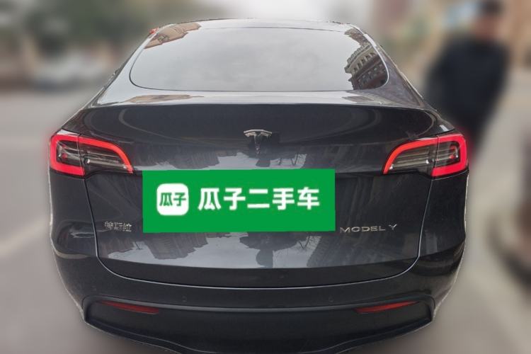 Used Tesla Model Y 2021 Long-Range All-Wheel-Drive Version Rear