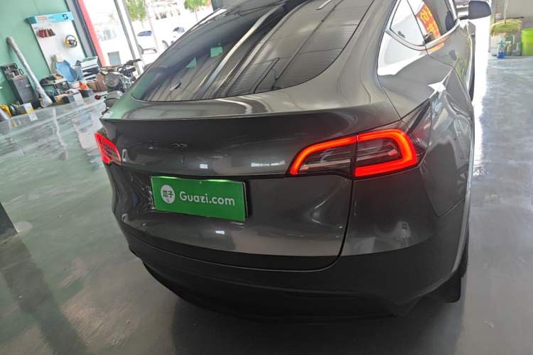 Used Tesla Model Y 2021 Standard Range Rear-Wheel Drive Version Rear