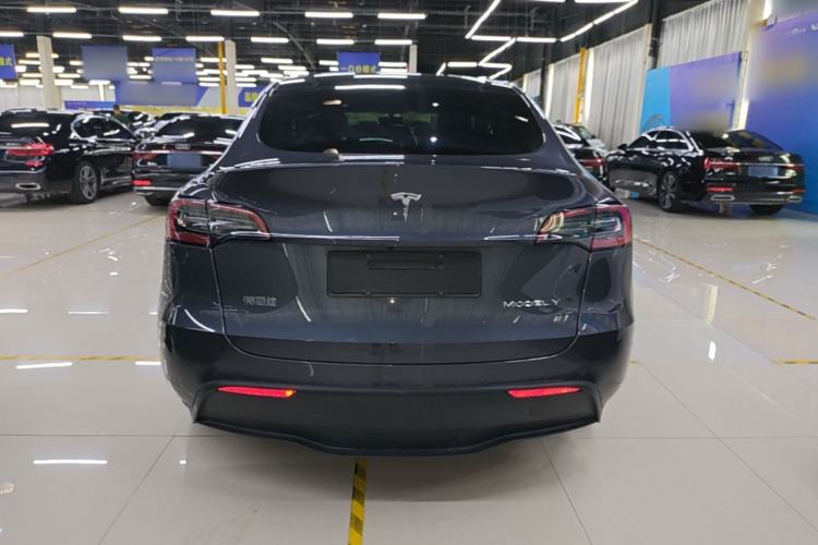 Used Tesla Model Y 2021 Long-Range All-Wheel-Drive Version Rear