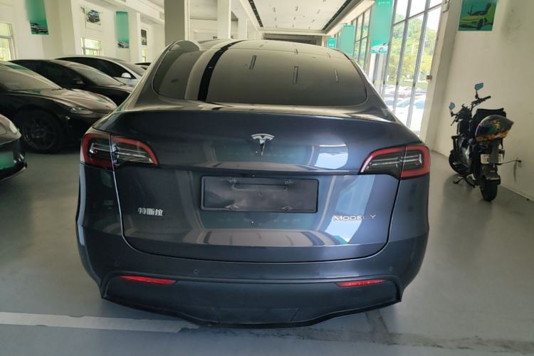 Used Tesla Model Y 2021 Standard Range Rear-Wheel Drive Version Rear