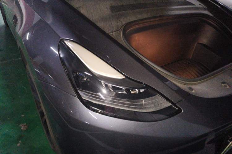 Used Tesla Model Y 2021 Long-Range All-Wheel-Drive Version 3D7 Right Front Headlight