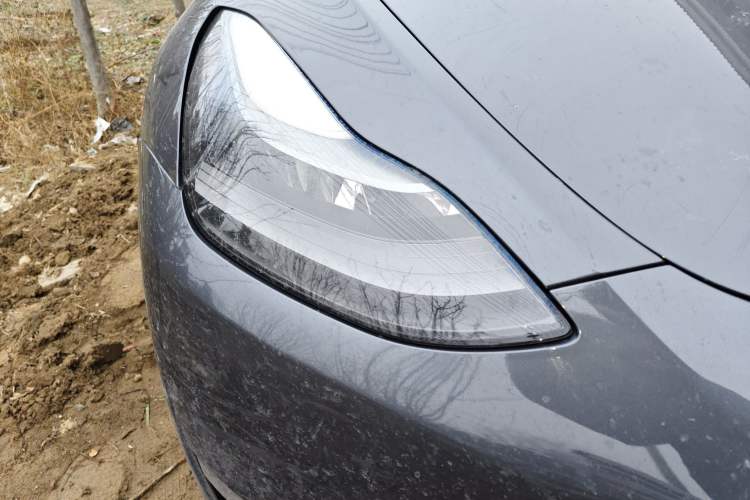 Used Tesla Model Y 2021 Long-Range All-Wheel-Drive Version 3D7 Right Front Headlight