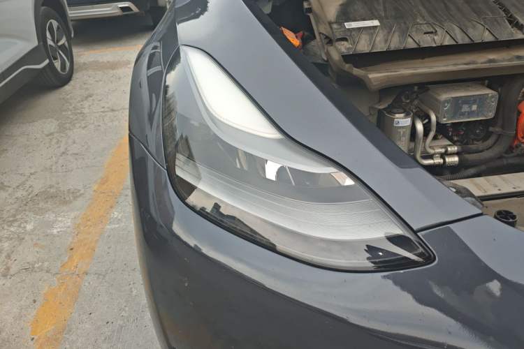 Used Tesla Model Y 2021 Long-Range All-Wheel-Drive Version 3D7 Right Front Headlight