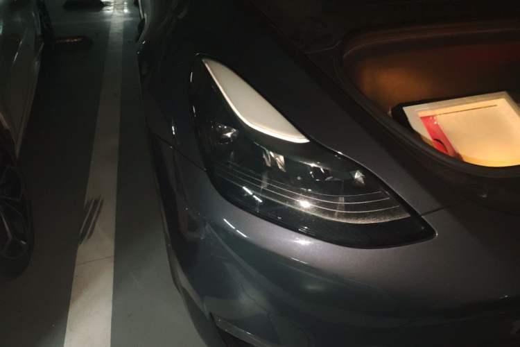 Used Tesla Model Y 2021 Performance High-Performance All-Wheel-Drive Version Right Front Headlight
