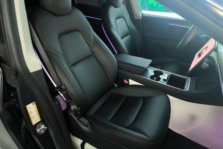 Used Tesla Model Y 2021 Performance High-Performance All-Wheel-Drive Version Right Front Seat