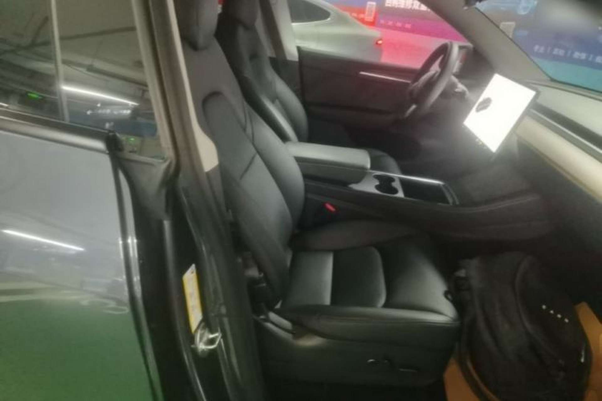 Used Tesla Model Y 2021 Long-Range All-Wheel-Drive Version Right Front Seat