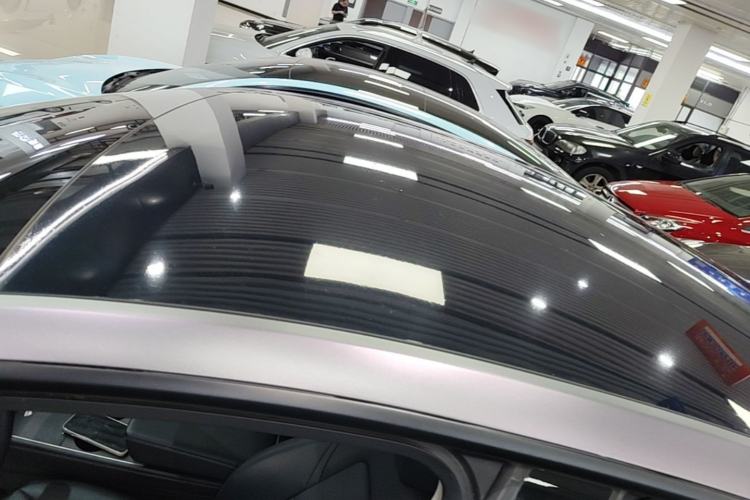 Used Tesla Model Y 2021 Long-Range All-Wheel-Drive Version 3D7 Roof