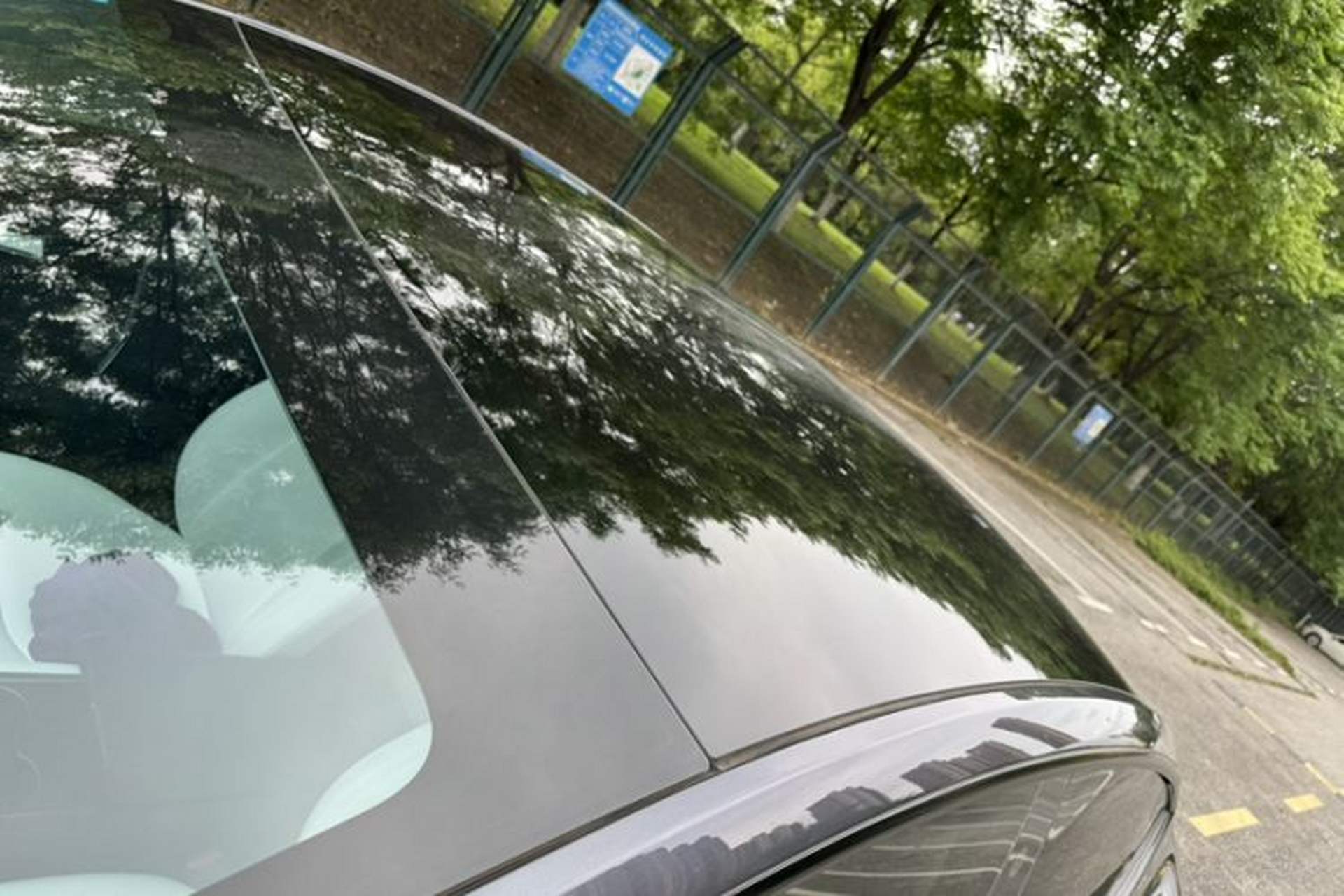 Used Tesla Model Y 2021 Long-Range All-Wheel-Drive Version Roof