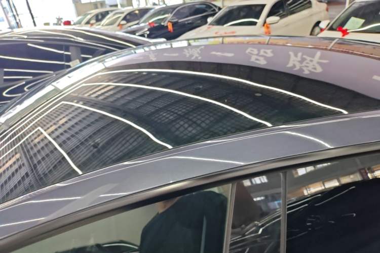 Used Tesla Model Y 2021 Long-Range All-Wheel-Drive Version 3D7 Roof
