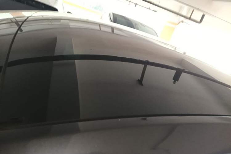 Used Tesla Model Y 2021 Long-Range All-Wheel-Drive Version Roof