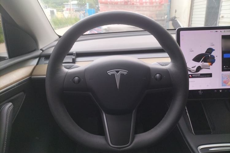 Used Tesla Model Y 2021 Revised Version Long-Range All-Wheel Drive Edition 3D5 Steering Wheel