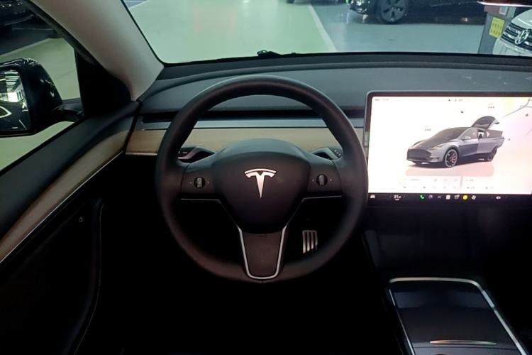 Used Tesla Model Y 2021 Performance High-Performance All-Wheel-Drive Version Steering Wheel