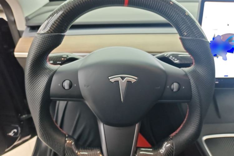 Used Tesla Model Y 2021 Long-Range All-Wheel-Drive Version 3D7 Steering Wheel