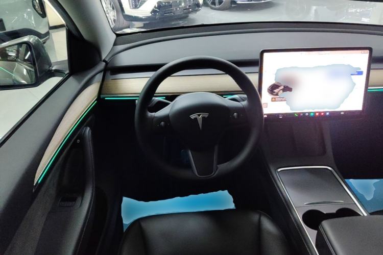 Used Tesla Model Y 2021 Revised Version 2 Long-Range All-Wheel-Drive Edition Steering Wheel