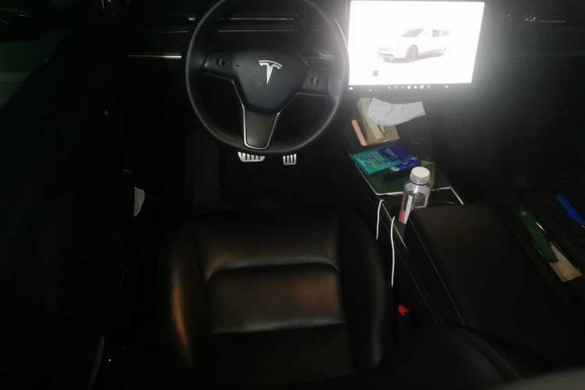 Used Tesla Model Y 2021 Performance High-Performance All-Wheel-Drive Version Steering Wheel