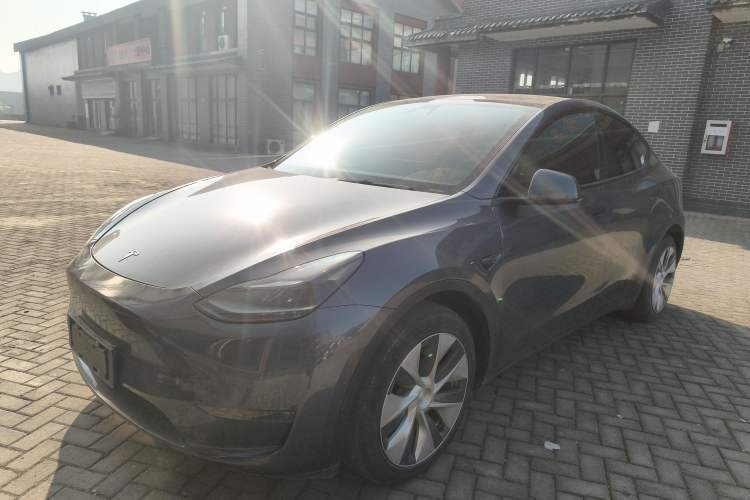 Used Tesla Model Y 2021 Long-Range All-Wheel-Drive Version 3D7 Guazi used car, China used car export, Used car for sale, Used  cars, Cheapest cars for sale