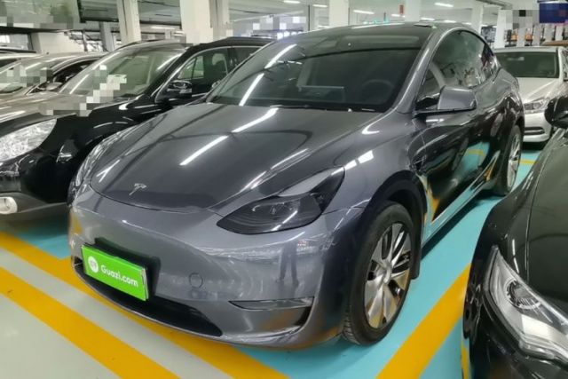 Tesla Model Y 2021 Standard Range Rear-Wheel Drive Version usado