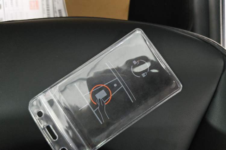 Used Tesla Model Y 2021 Long-Range All-Wheel-Drive Version Vehicle Key