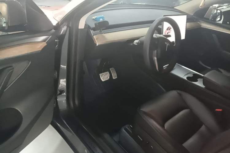 Used Tesla Model Y 2021 Performance High-Performance All-Wheel-Drive Version Driver Seat