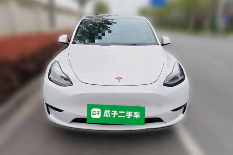 Used Tesla Model Y 2021 Long-Range All-Wheel-Drive Version 3D7 Front