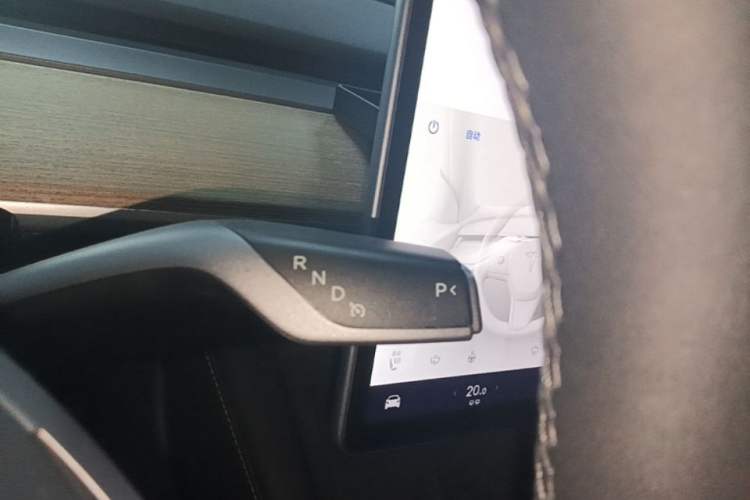Used Tesla Model Y 2021 Performance High-Performance All-Wheel-Drive Version Gear Lever