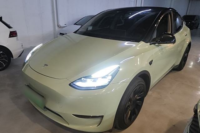 Used Tesla Model Y 2021 Standard Range Rear-Wheel Drive Version