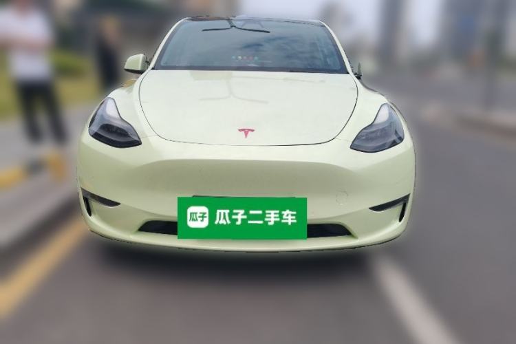 Used Tesla Model Y 2021 Long-Range All-Wheel-Drive Version Front
